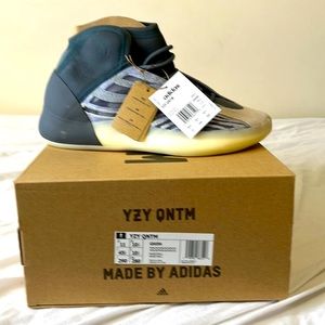 Yeezy Quantum Mono Carbon Size US 11
